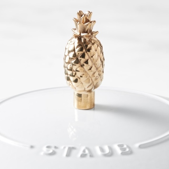 Staub Other - RARE Staub Pineapple Knob NWOT